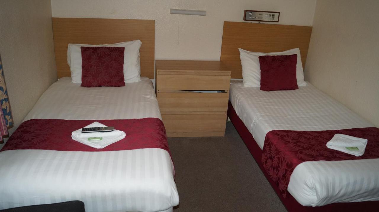 Vernon No Stag Or Hens Hotel Blackpool