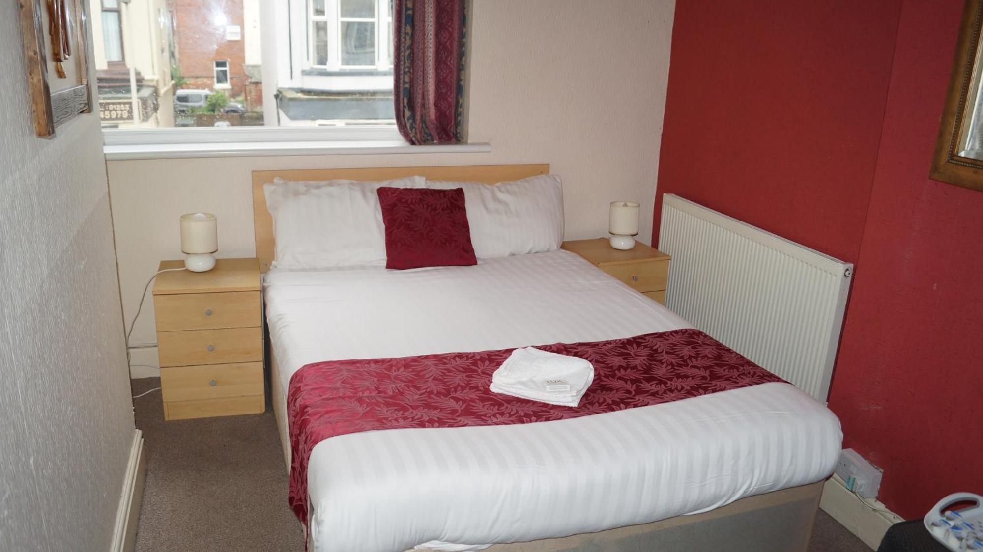 Hotel Vernon No Stag Or Hens