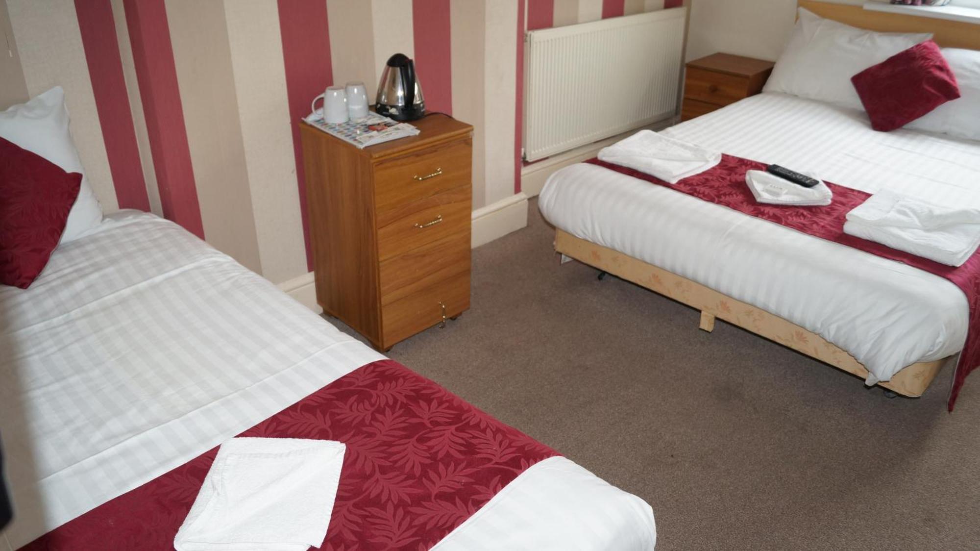 Hotel Vernon No Stag Or Hens 3*